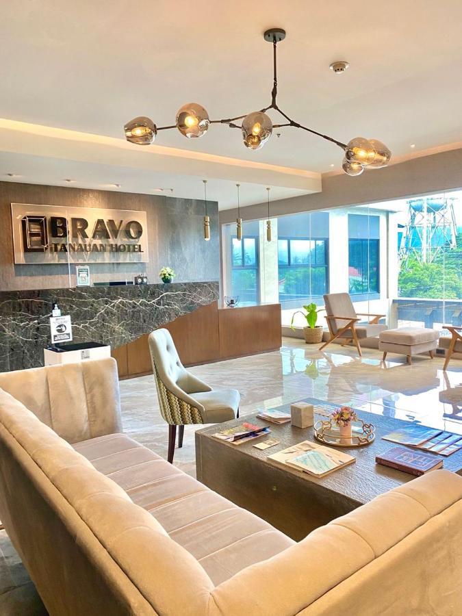 Bravo Tanauan Hotel Exteriér fotografie